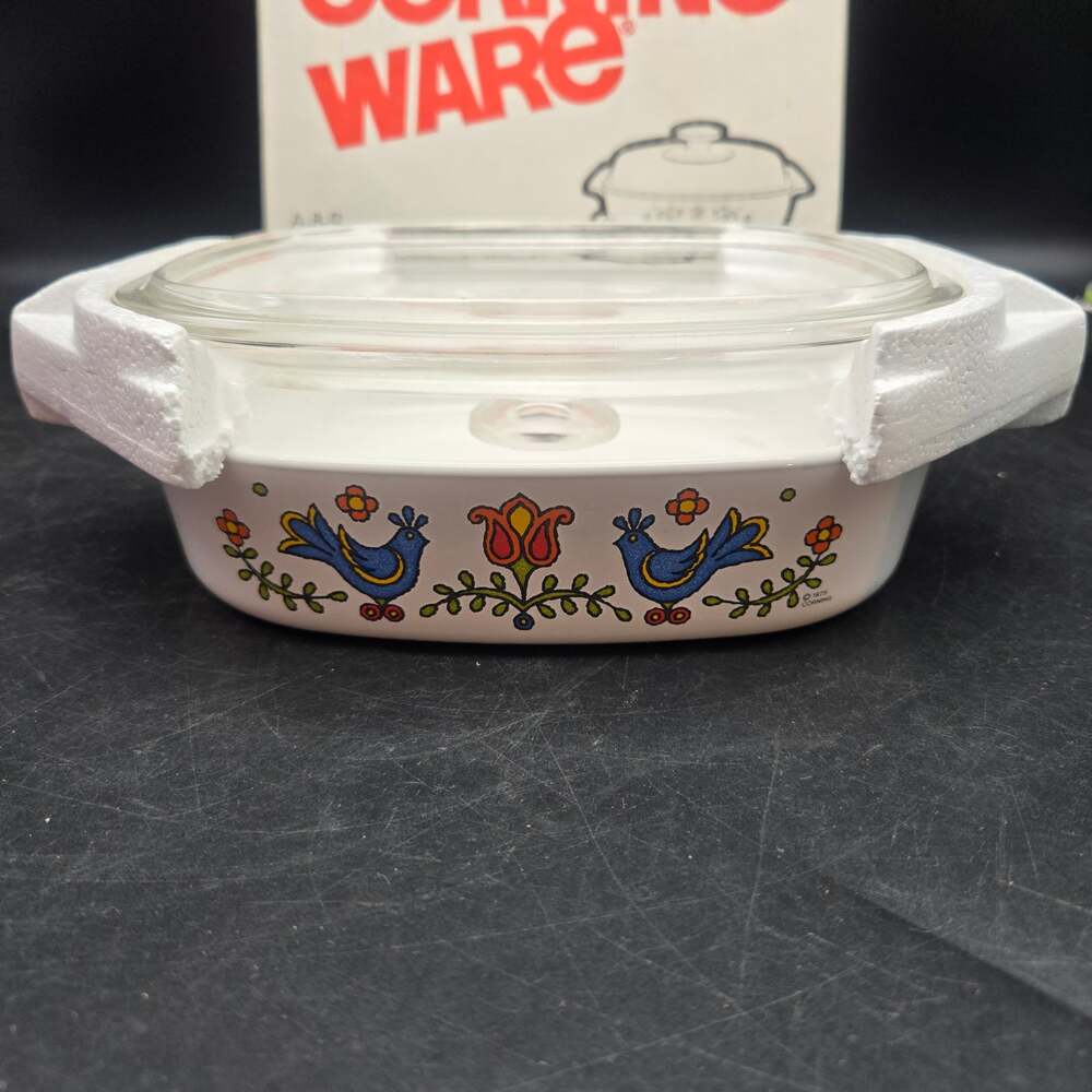 Vintage Corning Ware Country Festival A-8-9 Covered Skillet New Old Stock Boxed